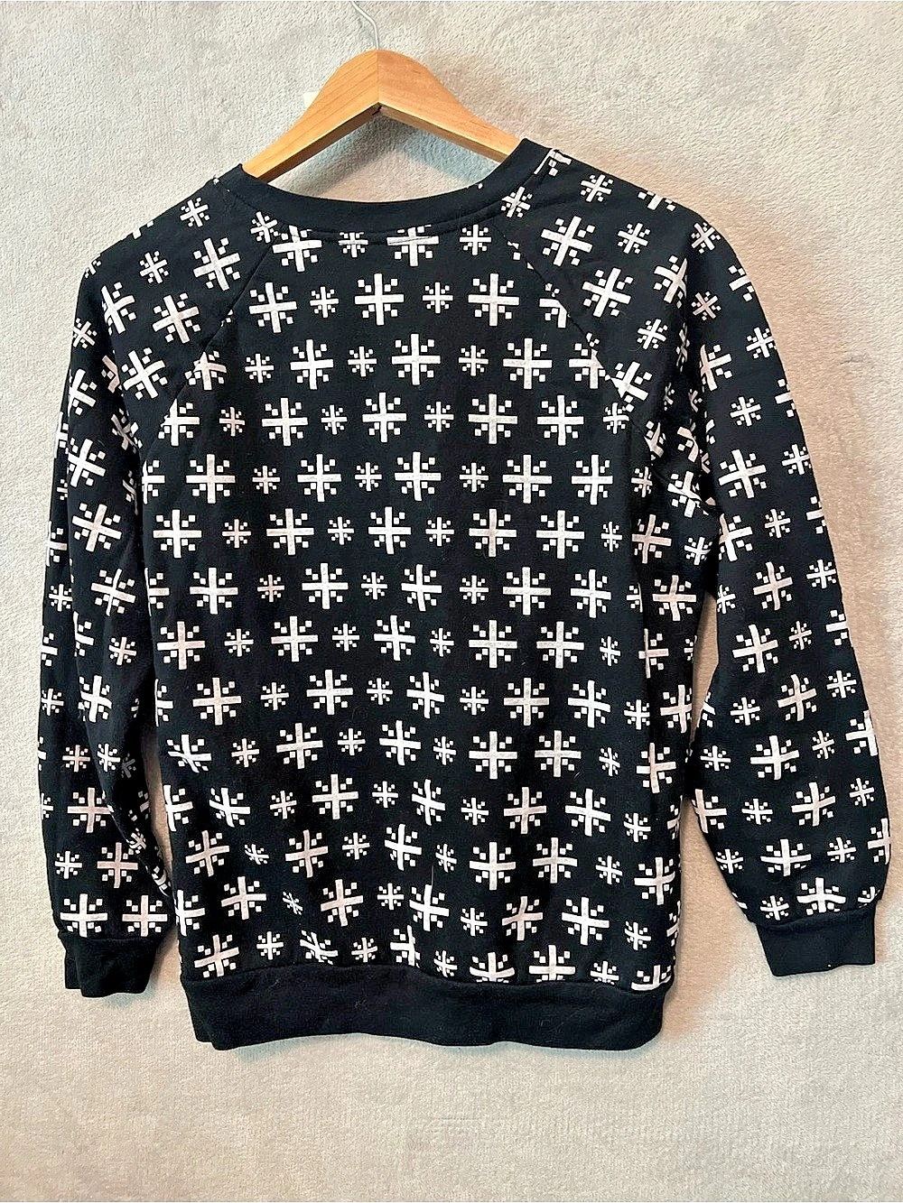 Disney Mickey Mouse I Can Explain Holiday Sweatshirt Black & Red - Picture 4 of 7